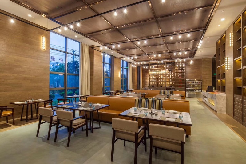 酒店家具材質(zhì)與環(huán)保要求，如何選擇綠色環(huán)保產(chǎn)品？